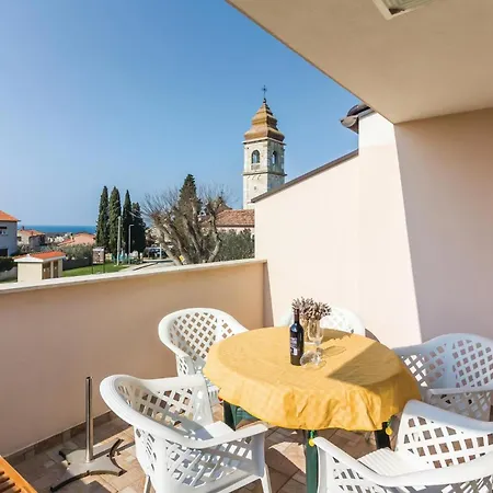 Stunning In With House Sea View *