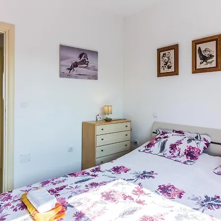 Two-bedroom In Appartamento *
