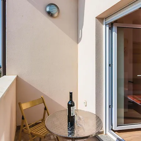 Two-bedroom In * Fažana